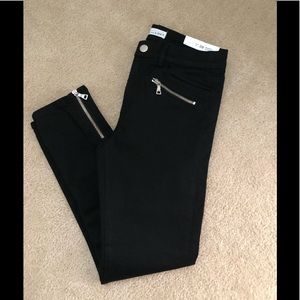 NWT. Black jeans from Loft. Size 6.